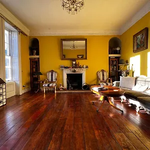 Bath, 18th Century Georgian Homestay Bath
